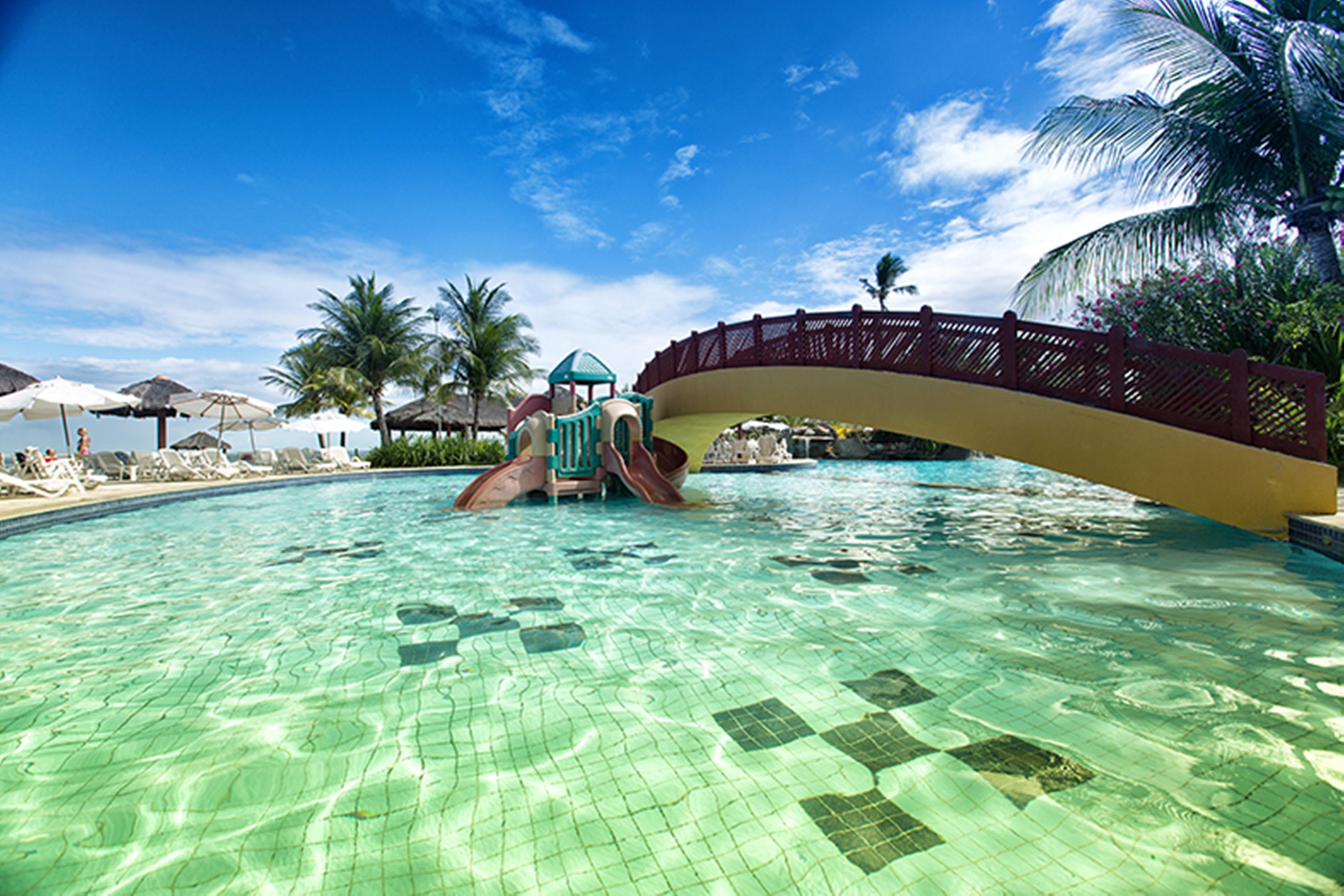 Vila Gale Cabo Кабу-ди-Санту-Агостинью Экстерьер фото Waterpark at the Royal Island Resort and Spa