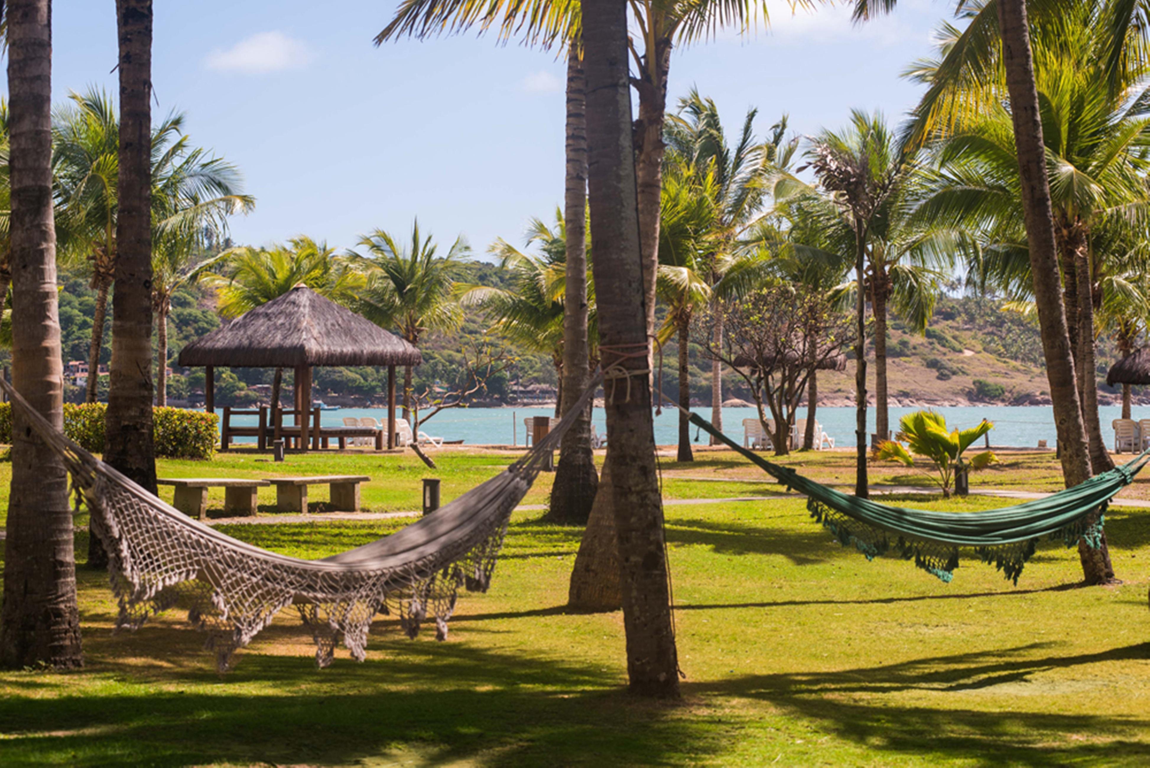 Vila Gale Cabo Кабу-ди-Санту-Агостинью Экстерьер фото Hammocks at the beach